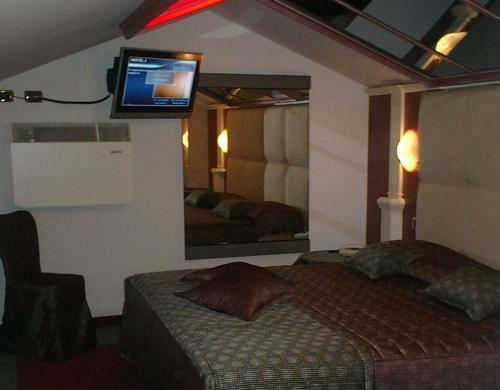 Hotel Motel 2