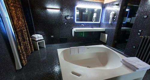 Villa Solaris Hotel & Residence