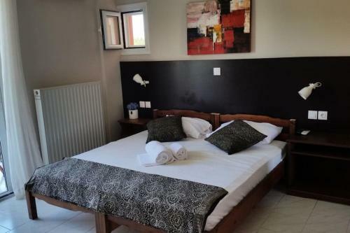 Hotel Nefeli Studios Nydri Main Road