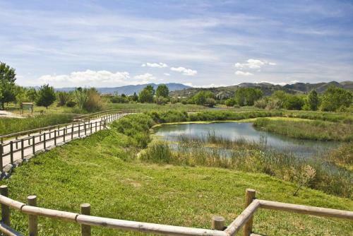 Apartamento Con Piscina Y Parking
