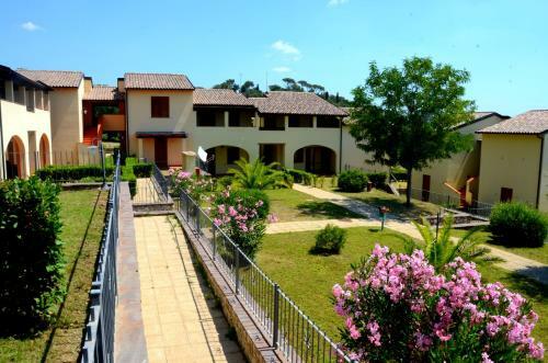 Aparthotel Le Corti Di Montepitti