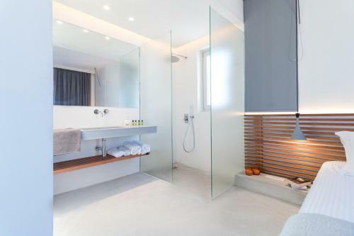 Wabi Luxury Suites & Maisonettes Ios