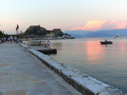 Apartamento Corfu Town Small Sailing Studio
