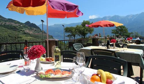 Hotel Garn� Al Poggio