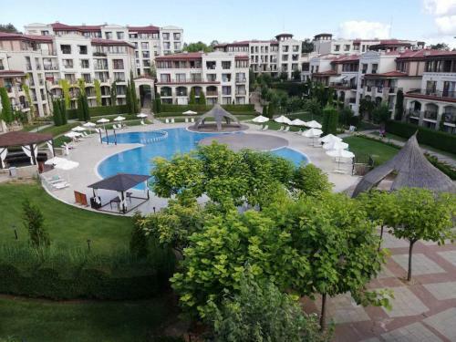 Green Life Apartment - 1 Br, ??????????, 2- Rooms
