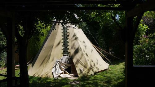 Camping Jardin La Vie En Vert En Ari�ge