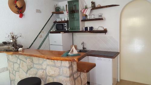 Apartments Lopar Story