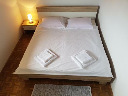 Apartmani Pirovac