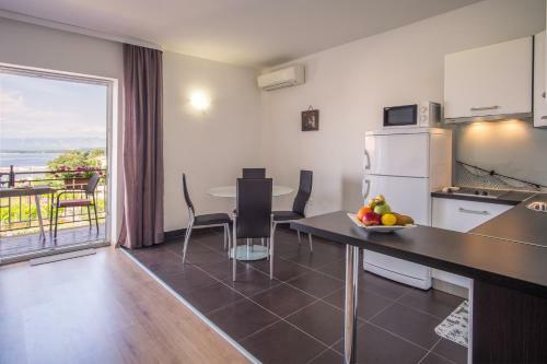 Apartmani Dujmovi?