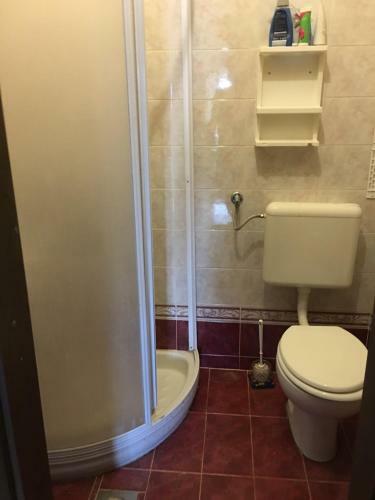 Apartment And Room Tacy