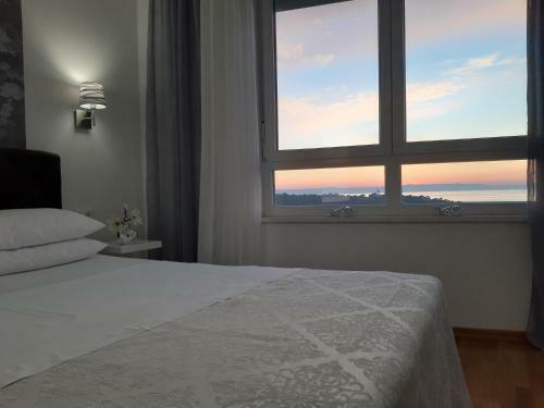 Apartment Anny On Two Floors With Sea View