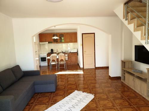 Green Garden Apartments
