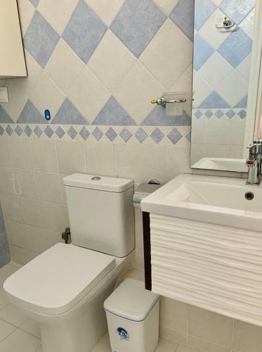 Nostalgia: Summer Apartment