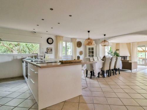 Holiday Home La Pin�de