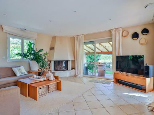 Holiday Home La Pin�de