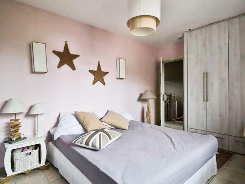 Holiday Home La Pin�de