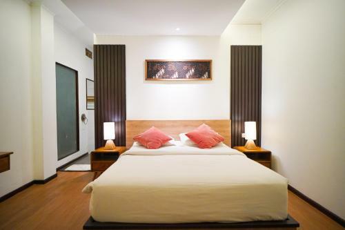 Omah Angkul Angkul Villa