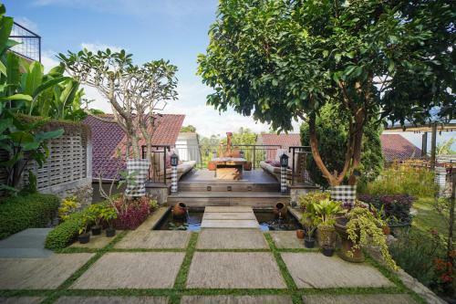 Omah Angkul Angkul Villa