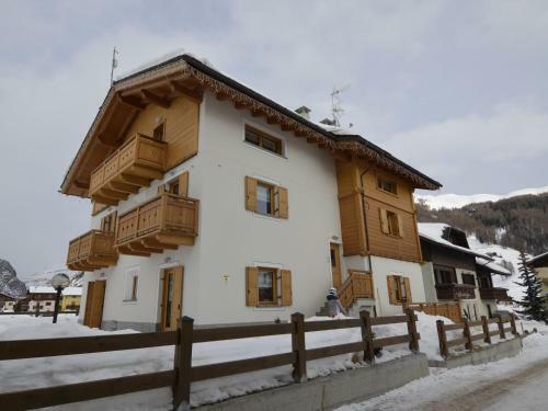 Apartamentos Casa Lilium I