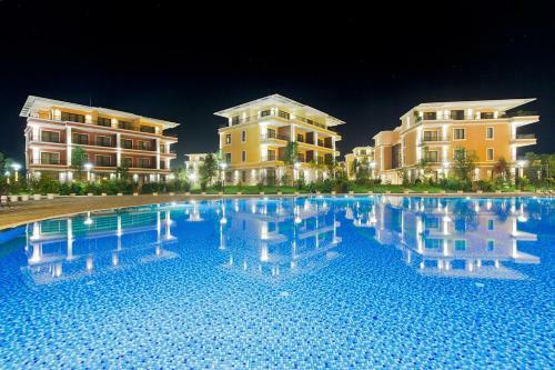 Luxury Apartment In Dreamland Oasis