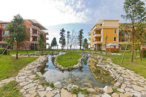 Luxury Apartment In Dreamland Oasis