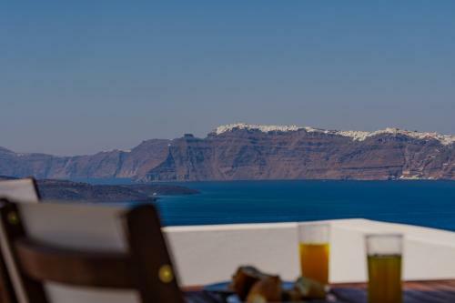 Bed & Breakfast Adamantios Villas & Suites