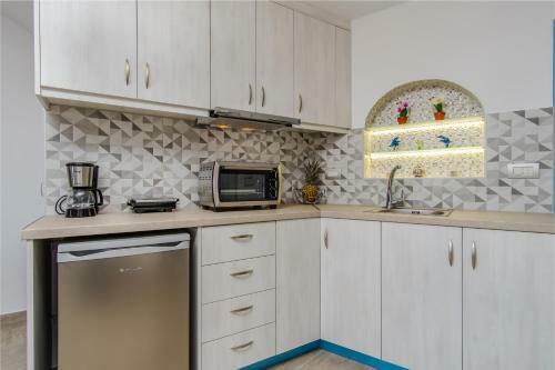 Bed & Breakfast Adamantios Villas & Suites