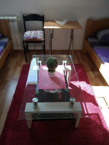 Hostal Buric Rooms