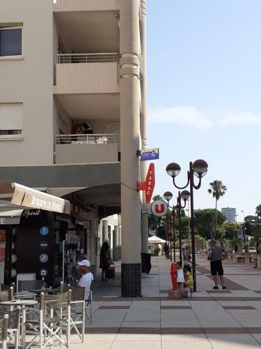 Apartamento Sun And Sea 5 Min, Piscine, Parking