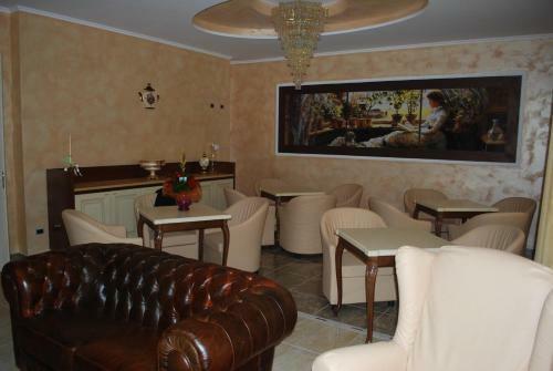 Regina Di Saba - Hotel Villa Per Ricevimenti