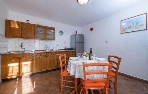 Amazing Home In Koromacno W/ 2 Bedrooms