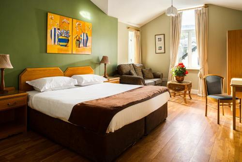 Hostal The Oystercatcher Lodge Guest House