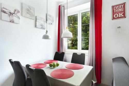 City Center - Gda?sk Old Town Apartment