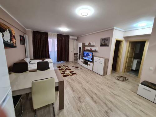 Apartamento Moon Light 2 Camere Etaj 6 Vedere Laterala Lac