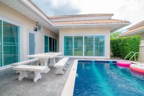 ??? ?????? ????????? Beach Hua-hin Pool Villa