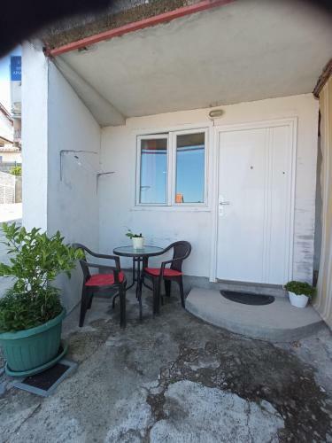 Studio Apartment Tonka