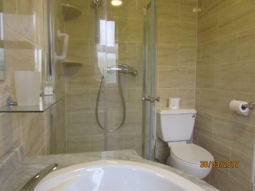 Hostal Watersedge Seaviews