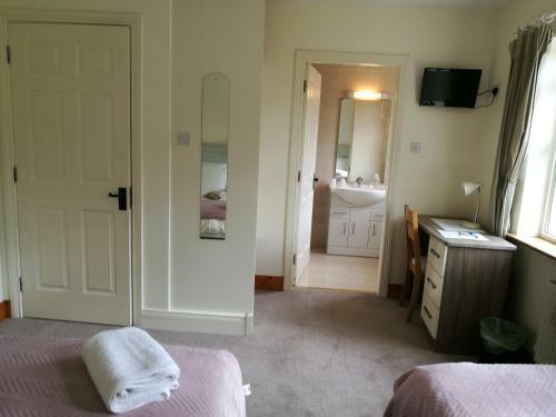 Hostal Watersedge Seaviews