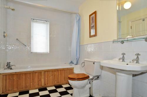 Bed & Breakfast Boffin Lodge Guest House