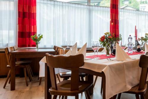 Hostal Hotel Du Pont