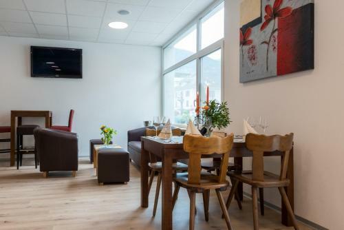 Hostal Hotel Du Pont