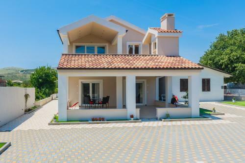 Apartmani Nikola