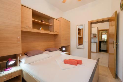 Hostal Guesthouse Sanela