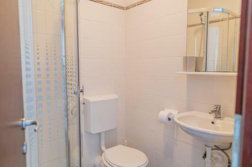 Hostal Guesthouse Kamarin