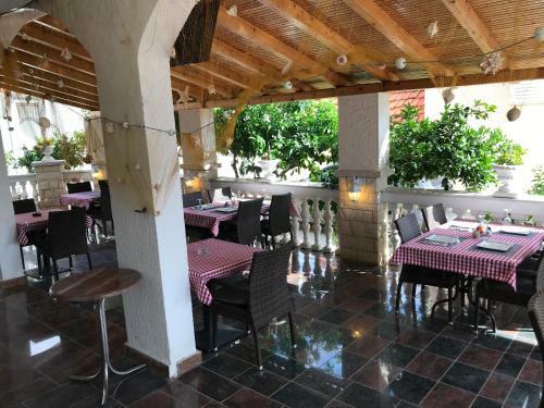 Bed & Breakfast Villa Ana