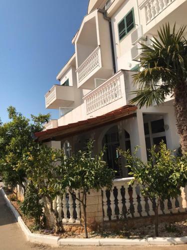 Bed & Breakfast Villa Ana