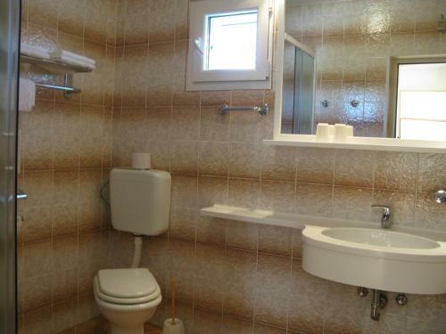 Hostal Apartments And Rooms Lan?a