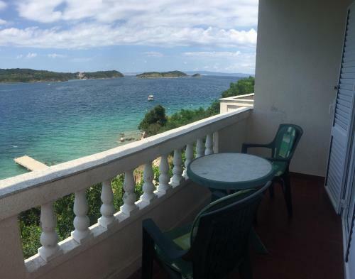 Hostal Apartments And Rooms Krstina