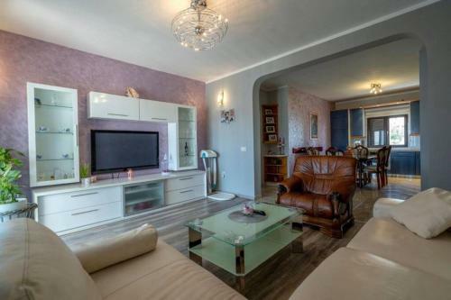 Apartment In Kastela City