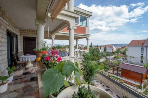 Apartment In Kastela City